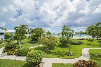 Hotel Silver Sands Condominiums