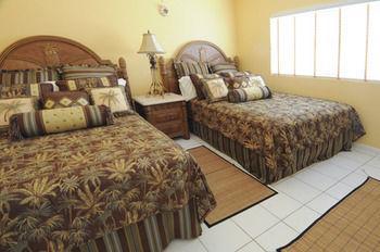 Silver Sands Condominiums
