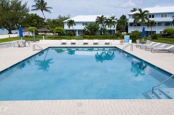 Hotel Silver Sands Condominiums