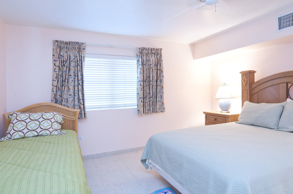Silver Sands Condominiums West Bay