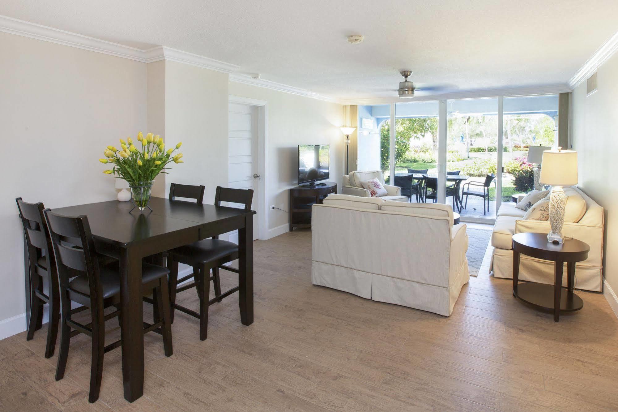Silver Sands Condominiums Hotel West Bay