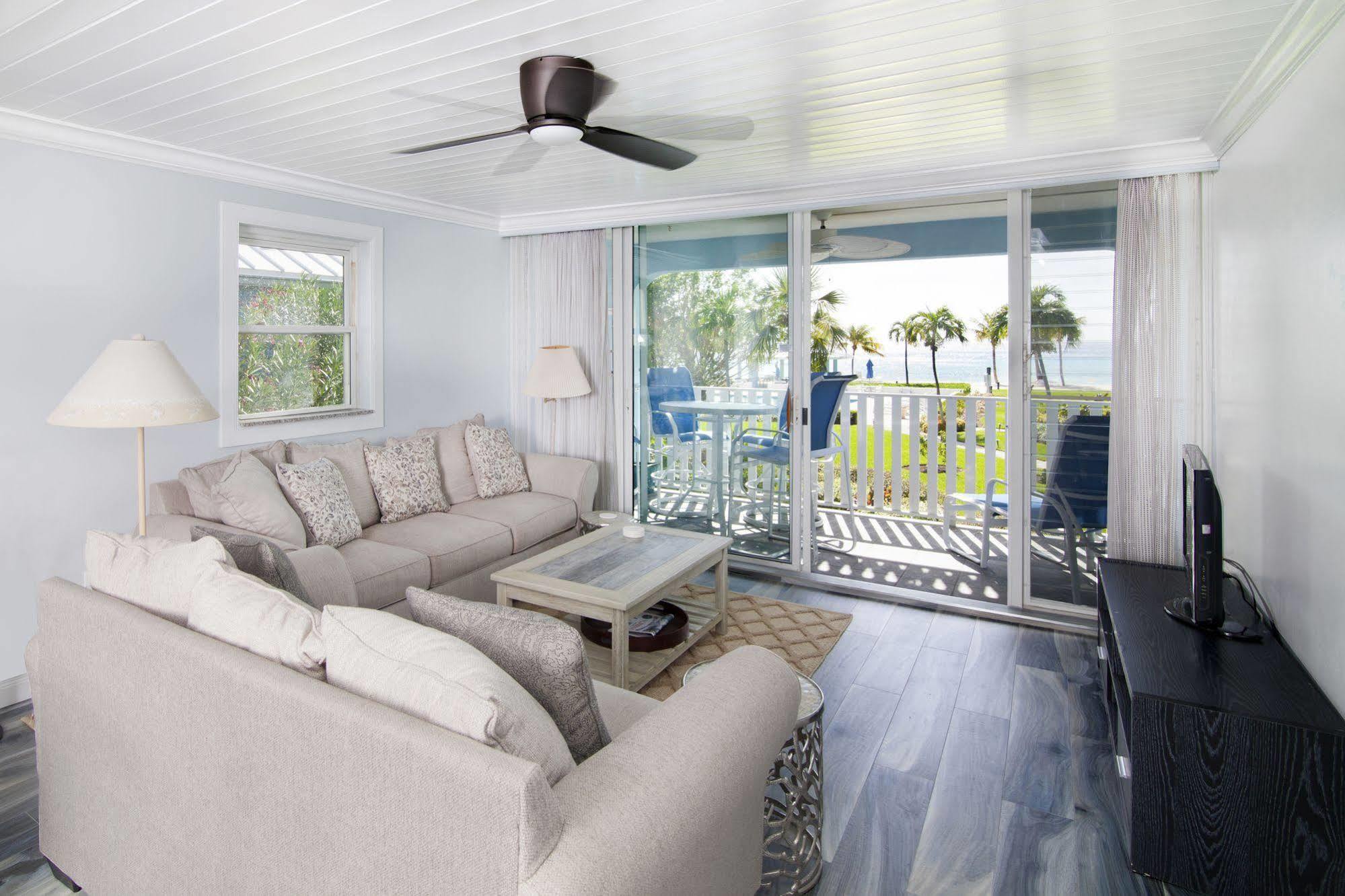 Silver Sands Condominiums Hotel West Bay
