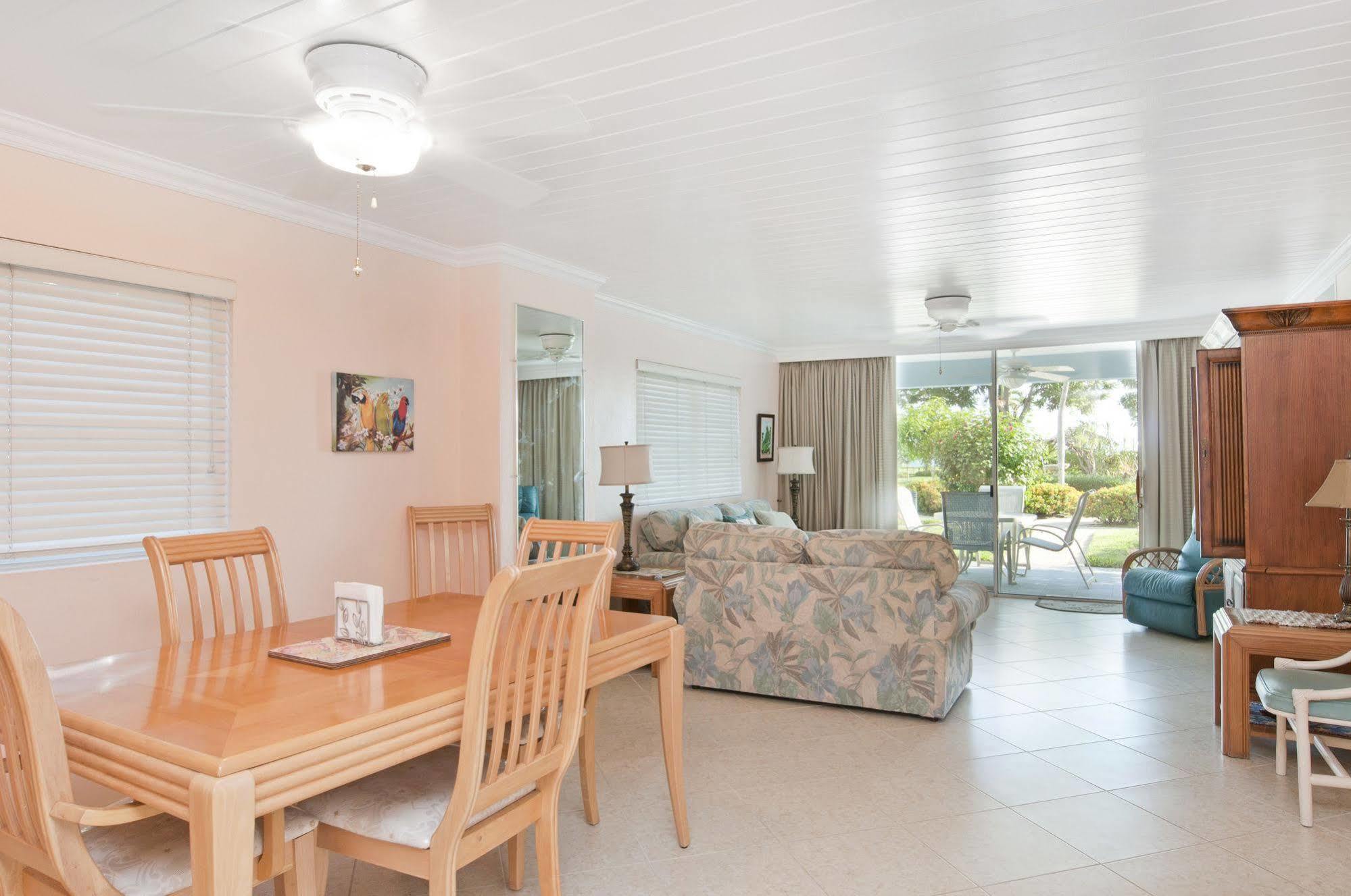 Hotel Silver Sands Condominiums 4*